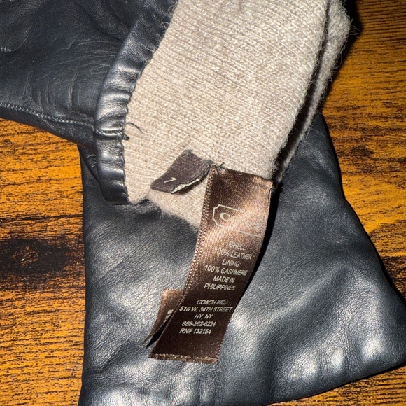 Coach Black Leather Gloves Size 7 - Picture 3 of 3